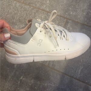 On Running Women's Cream and Gray Sneakers